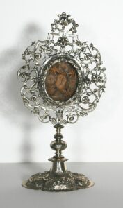Image of reliquary