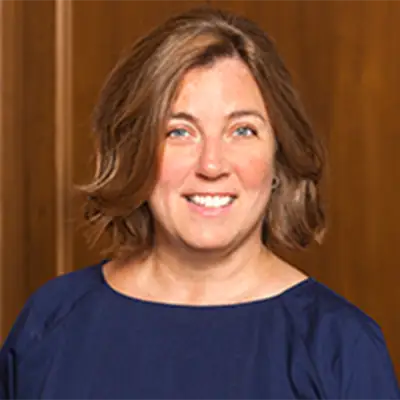 Ana Conant Headshot