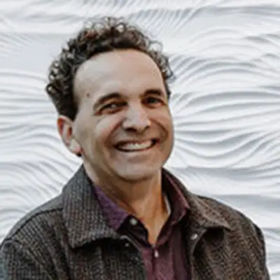 Karl Wallick Headshot
