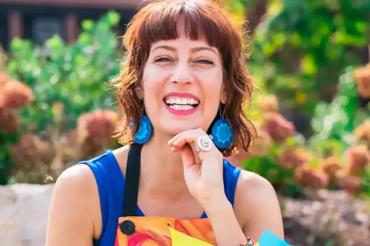 UWM alum uses collaboration in art  