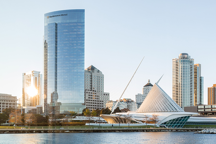 View of the Milwaukee skyline including the Milwaukee Art Museum and Northwestern Mutual building