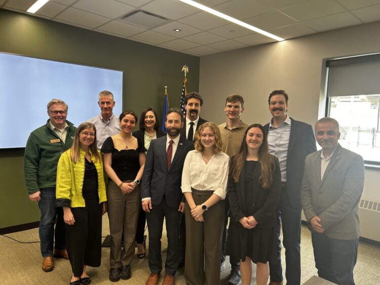 Graduate students provide water consulting services to Wisconsin DNR