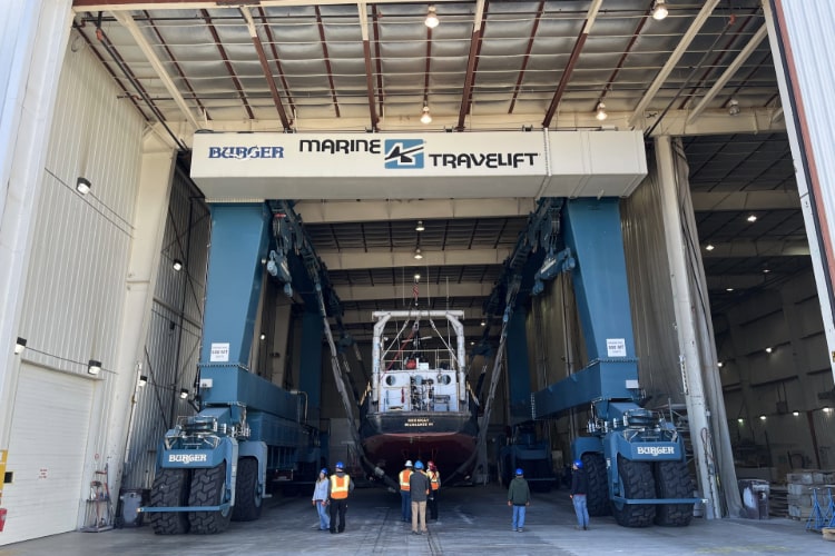 View of Neeskay being moved indoors
