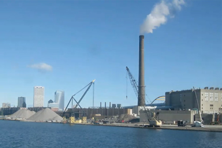 Harbor cam of Milwaukee skyline