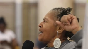 Geneva Jones speaking