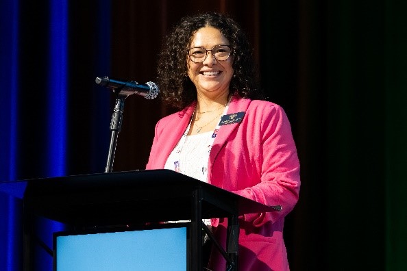 Photo of Representative Annessa Hartman 