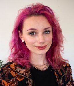 headshot of jessica