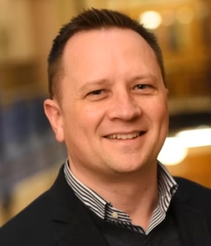 Paul Williams headshot