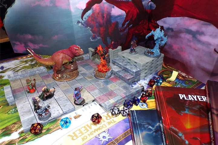 Critical wit: UWM alumni and Dungeons & Dragons experts talk shop as the game turns 50