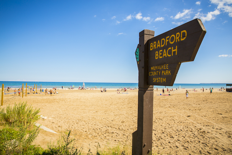 Bradford Beach is one of Milwaukee's top attractions and just a short walk from UWM. (UWM Photo/Derek Rickert)