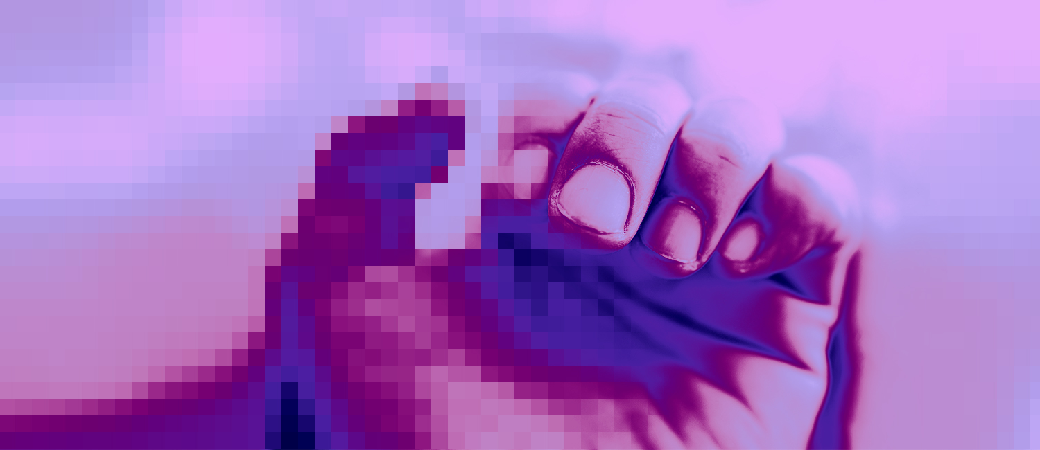 Digitized image of fingers curled on a hand