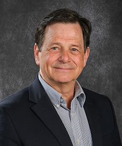 Andrew Haig head shot 