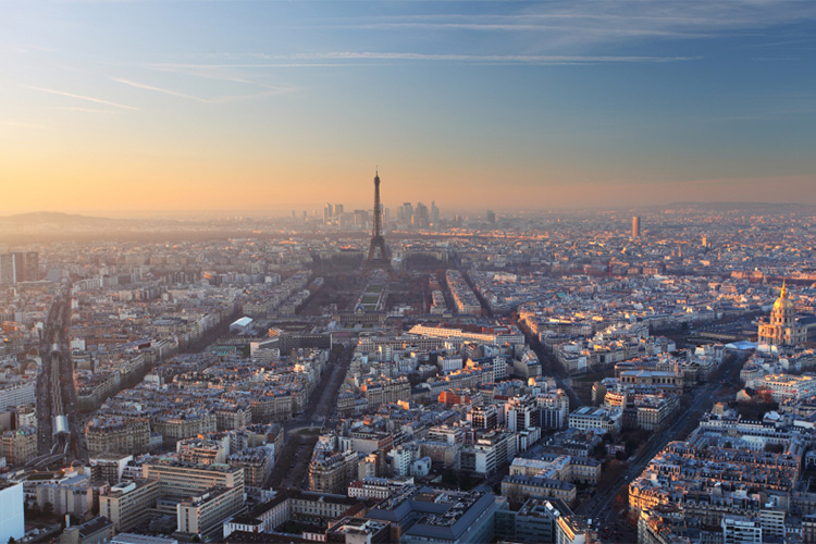 Professor in Paris describes aftermath of terrorist attacks
