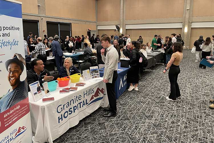 Students and employers connect at Zilber College of Public Health Career Night