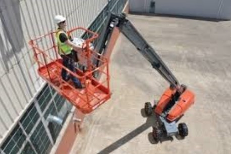 aerial lift in use outside