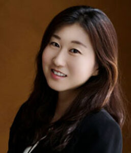 Portrait of Yura Lee (asian woman), assistant professor of social work