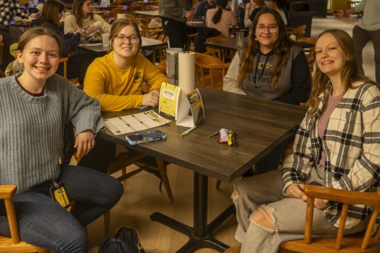Students at Gasthaus Trivia event