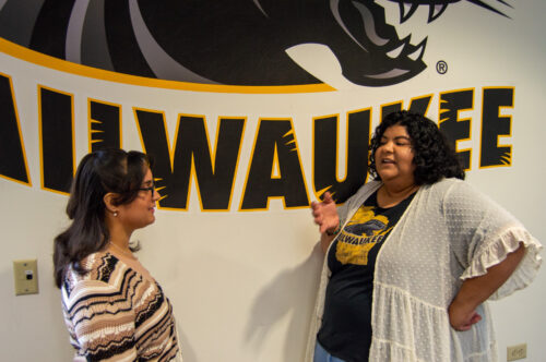 Student and MKE Scholars coach in a one-on-one meeting