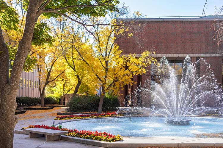Fountain on main UWM campus