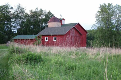 The barn on the Field Station grounds.